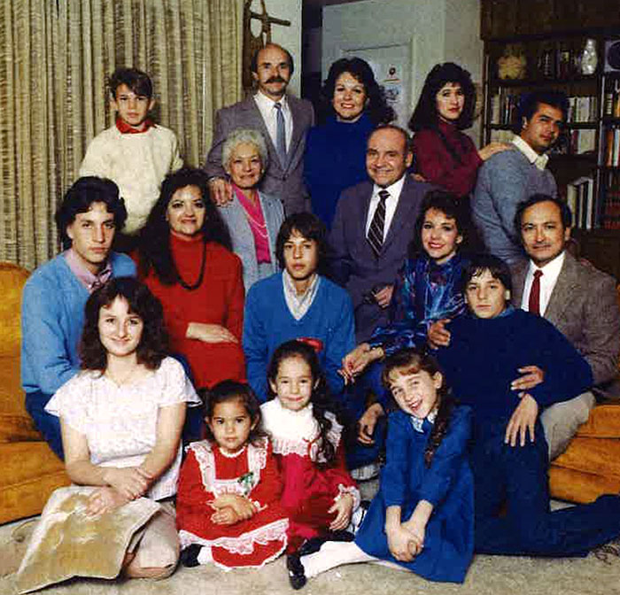 Priscilla Oliver Grijalva and Mike Grijalva with children and grandchildren, in a family photo. Priscilla and Mike were married for 58 years.